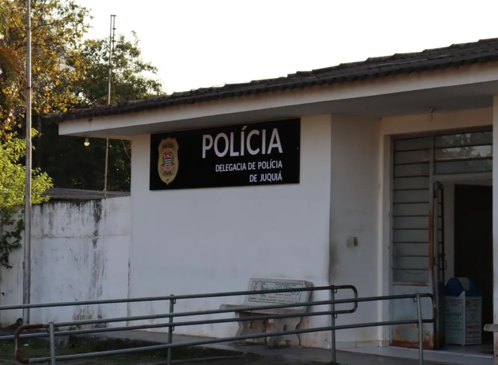 Homem é preso por estuprar e engravidar neta da companheira de 13 anos de idade no Vale do Ribeira / Foto: Fagner Vieira